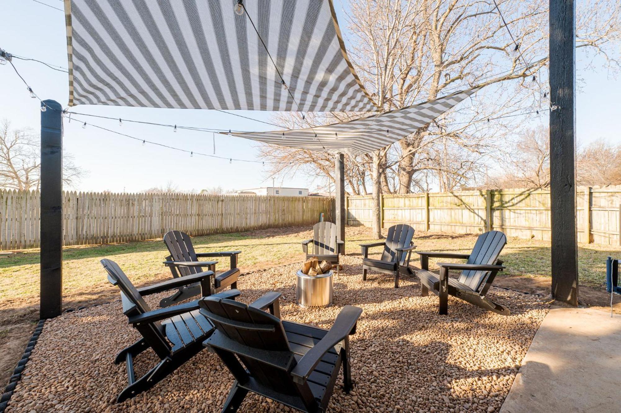 Villa Norman Retreat - Mins To Ou Fire Pit 3Bd Esterno foto